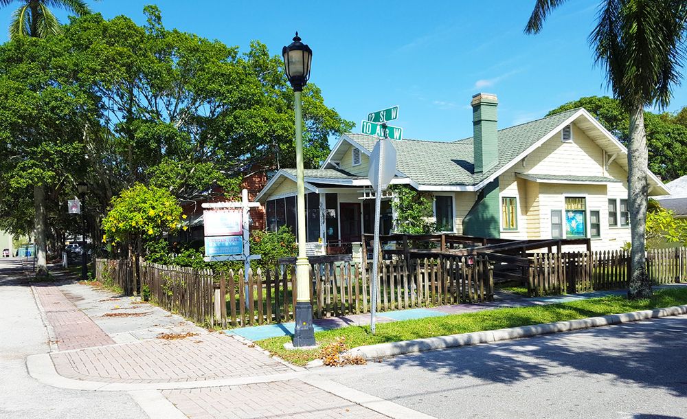 Village of the Arts: 1002 12th St W, Bradenton, FL 34205